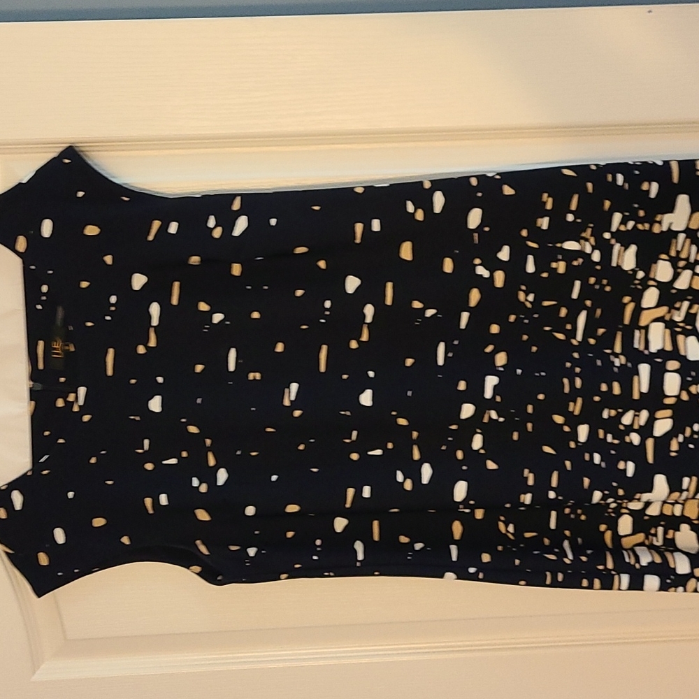 Dress - Picture 6 of 6